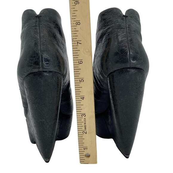 Mia Veda Platform Heels - Picture 12 of 14